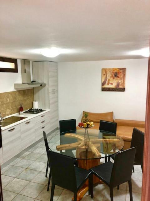 אולמדו Villa Silvia Apartment מראה חיצוני תמונה